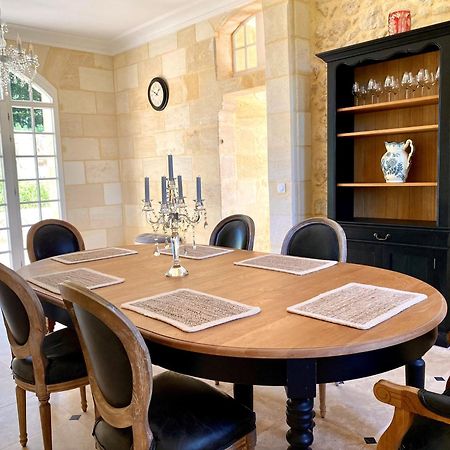 La Reserve Du Chateau De Roques Puisseguin Extérieur photo