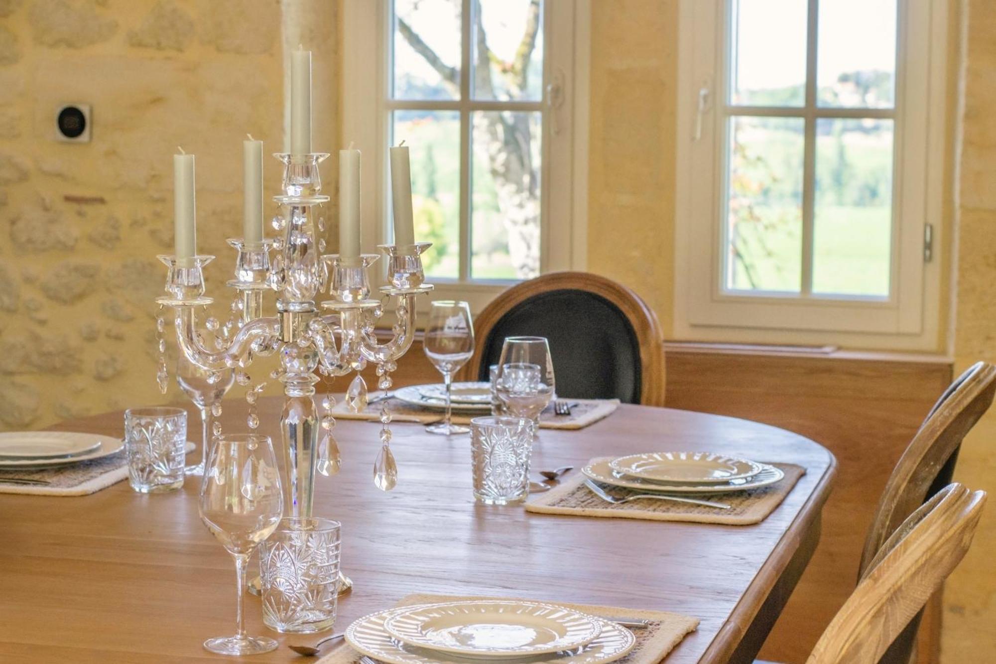 La Reserve Du Chateau De Roques Puisseguin Extérieur photo
