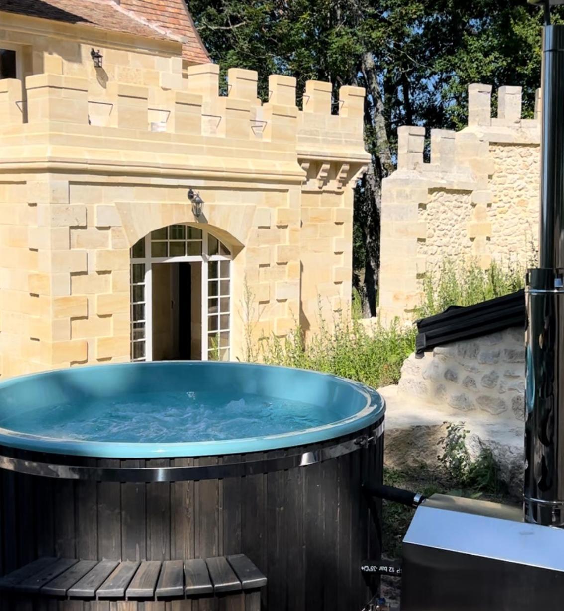 La Reserve Du Chateau De Roques Puisseguin Extérieur photo